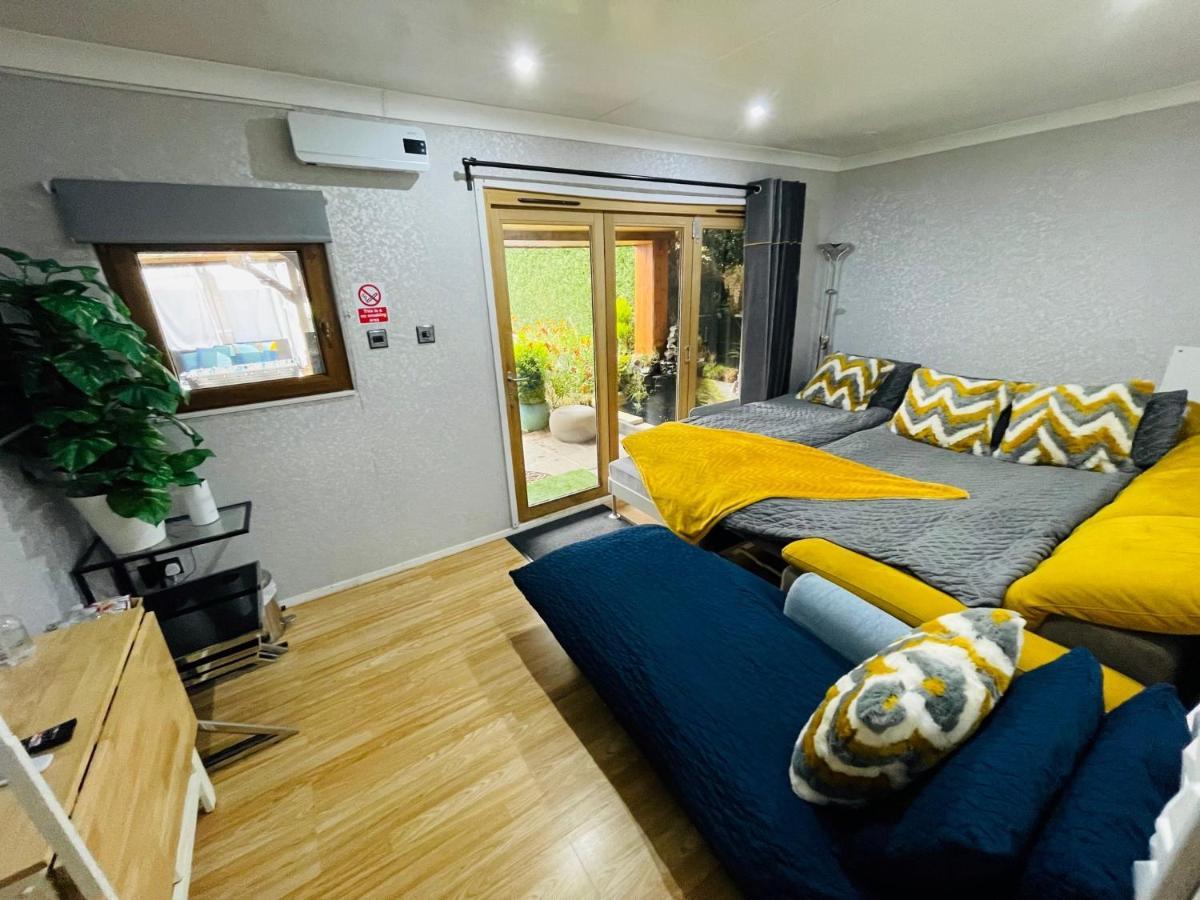Tropical Style House Near Newcastle City Centre 外观 照片