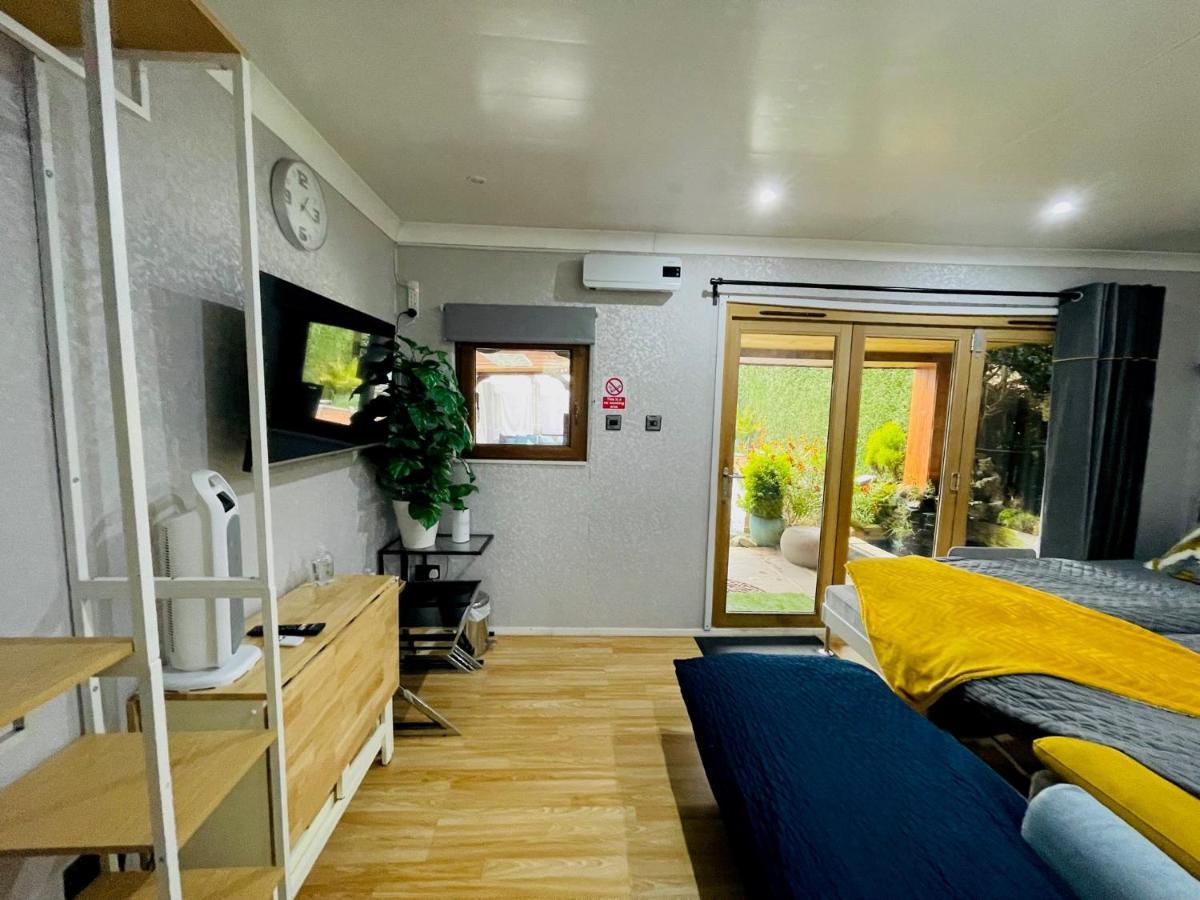 Tropical Style House Near Newcastle City Centre 外观 照片